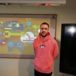 Read more about the article Tikšanās ar skolas absolventu Arturu Martinovu