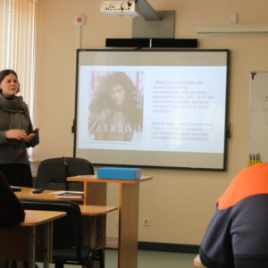 Read more about the article Vidusskolēni apgūst juridisko tekstu lasīšanu un izpratni