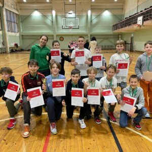 Read more about the article Zēnu komanda 4.-5. klasēm izcīna 🥇vietu sacensībās “Tautas bumbā”