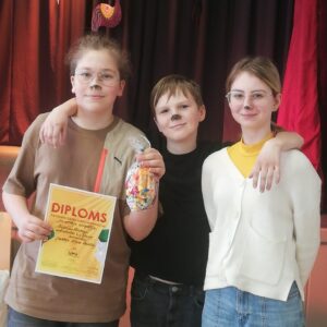 Read more about the article ⭐Skatītāju simpātijas balva Pavasara Teātru svētkos