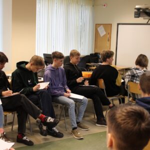 Read more about the article ⏰9.c klasei nodarbība sadarbībā ar YOU+