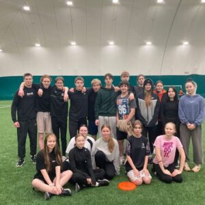 Read more about the article 🥏Frisbijs jaunietēm 🥉vieta!