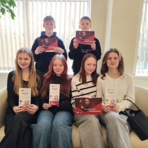 Read more about the article 7.klases piedalījās RSU nodarbībās 🥼”Veselībai būt!”