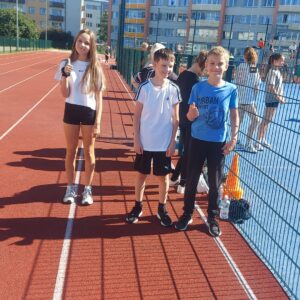 Read more about the article 🏃‍♀️Pirmā mācību nedēļa noslēdzās ar Sporta dienu