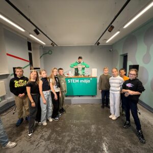 Read more about the article 👨🏻‍🔬⚗️🧪STEM mājas labākie zinātniskie eksperimenti