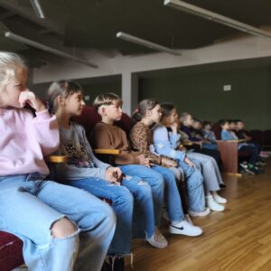 Read more about the article 🤹Leļļu teātra izrādes “Sapņu kuģis”