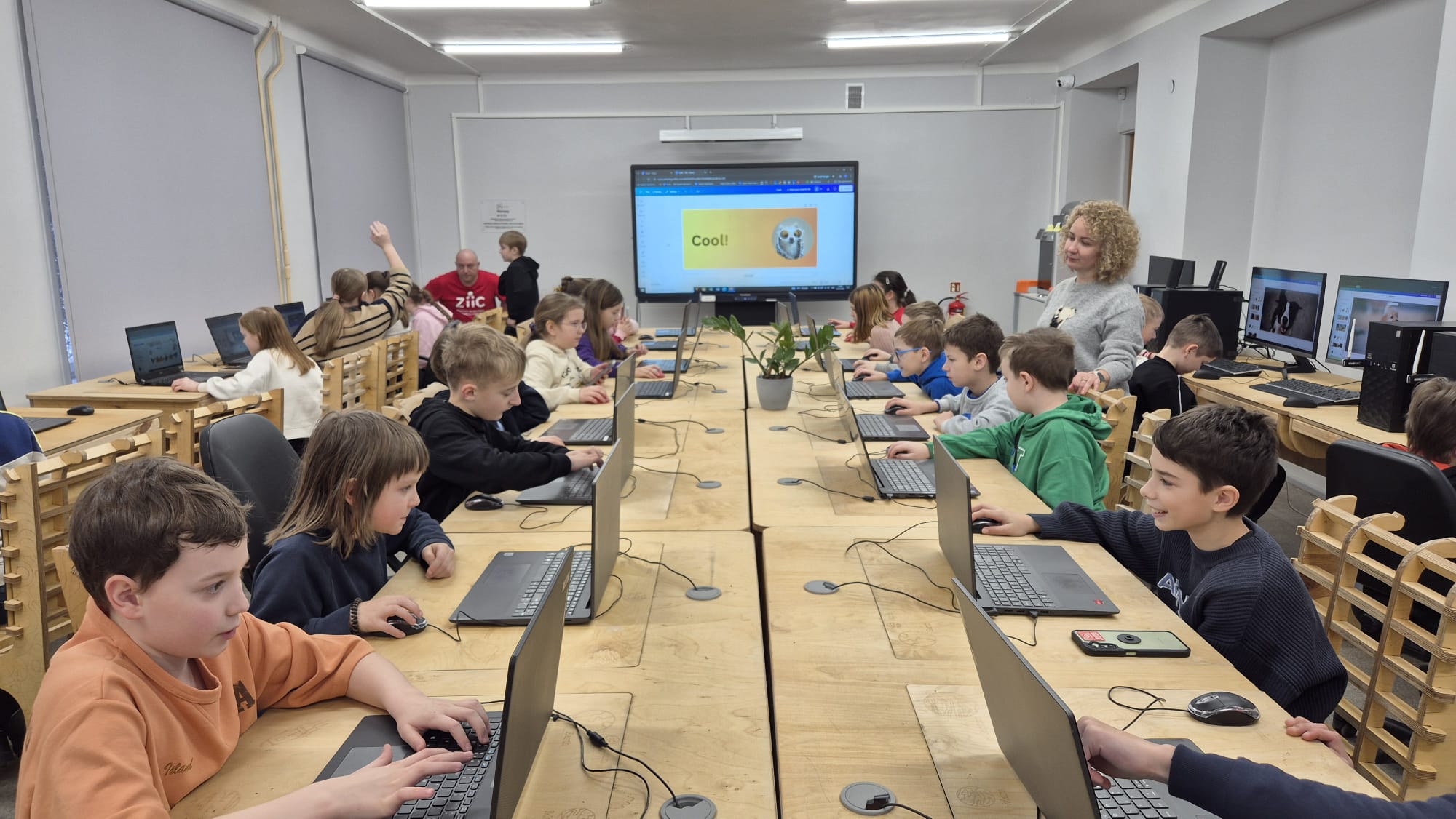 You are currently viewing 4.c klase apmeklēja 🍵FabLab laboratoriju