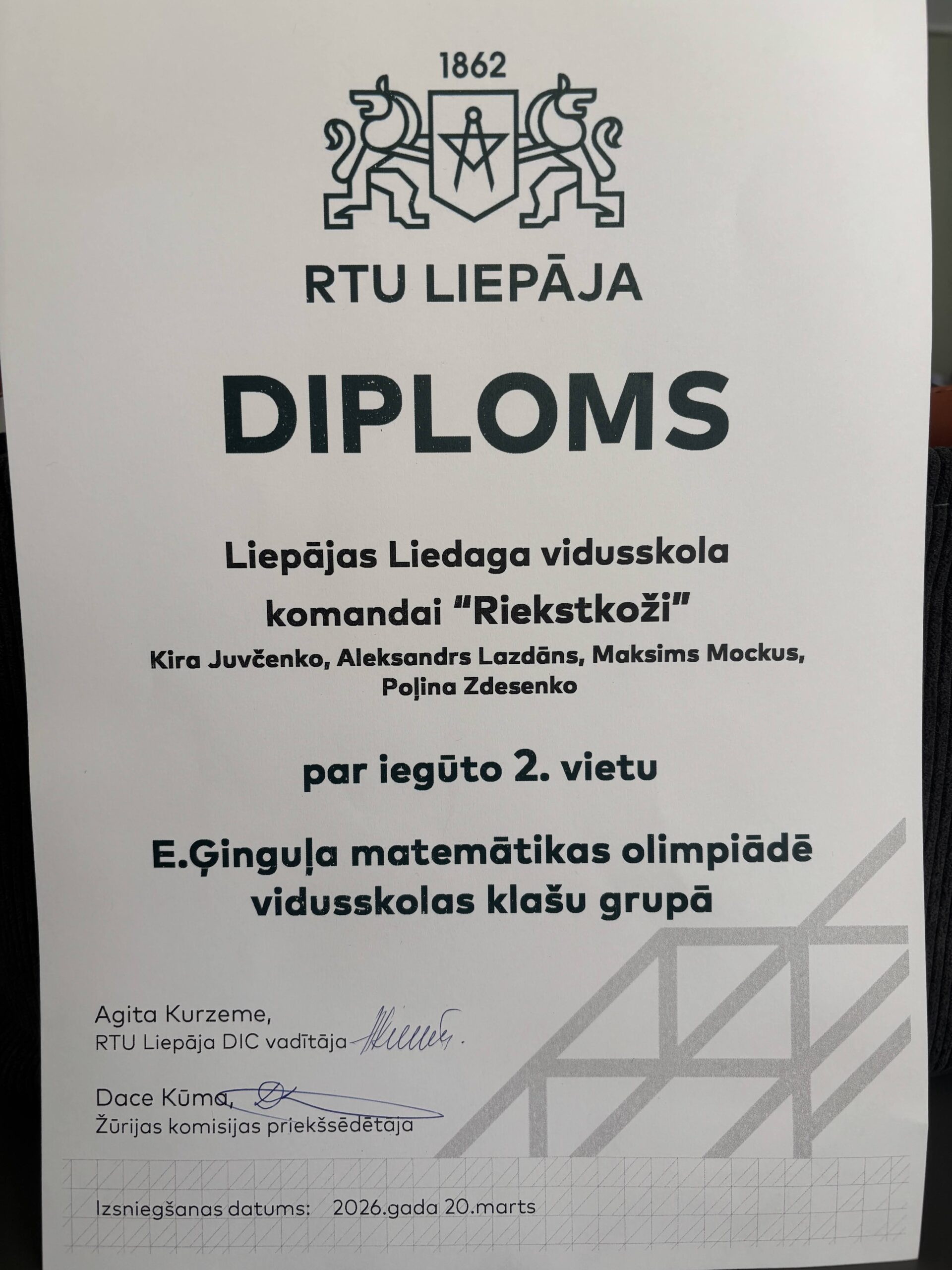 Read more about the article 🥈vieta E.Ģinguļa matemātikas olimpiāde, vidusskolas klašu grupā