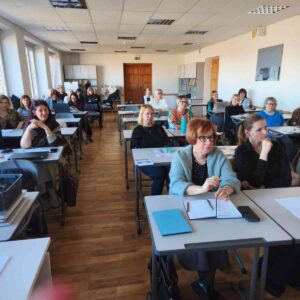 Read more about the article Seminārs 5.-9. klašu Kurzemes reģiona 🎨vizuālās mākslas olimpiāžu dalībnieku pedagogiem Talsos!