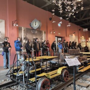 Read more about the article Muzejpedagoģiskā nodarbība “Ritekļu vēsture Latvijā 1858.–1940. gadā”🚂🛤️