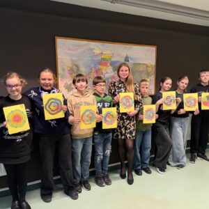 Read more about the article Glezniecība tradicionāli un netradicionāli🎨🖌️
